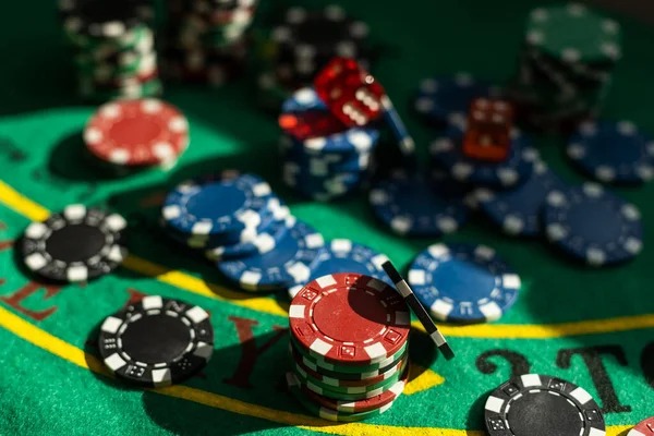 mpo888 Hot Pot live blackjack table with dealer and player cards